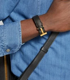 TOM FORD Leather T Bracelet BLG BLACK Jewellery 15 TOM FORD Leather T Bracelet BLG BLACK Jewellery -Tom Ford Store tom ford leather t bracelet 15155754 29210485 1000