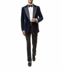 TOM FORD Piqué Cocktail Shirt WHITE Formal Shirts 9 TOM FORD Piqué Cocktail Shirt WHITE Formal Shirts -Tom Ford Store tom ford pique cocktail shirt 15001918 27088517 1000