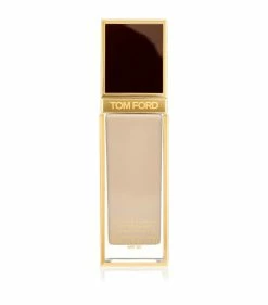 TOM FORD Shade And Illuminate Soft Radiance Foundation SPF 50 5.5 BISQUE Foundations