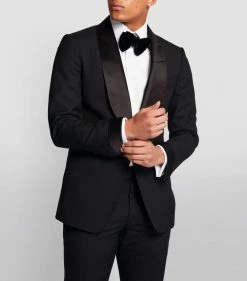 TOM FORD Shelton Satin-Trim Tuxedo 001 BLK Tuxedos 9 TOM FORD Shelton Satin-Trim Tuxedo 001 BLK Tuxedos -Tom Ford Store tom ford shelton satin trim tuxedo 16511205 31955981 1000