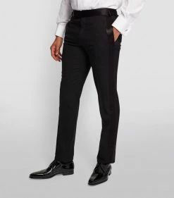 TOM FORD Shelton Satin-Trim Tuxedo 001 BLK Tuxedos 12 TOM FORD Shelton Satin-Trim Tuxedo 001 BLK Tuxedos -Tom Ford Store tom ford shelton satin trim tuxedo 16511205 31956366 1000